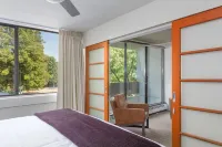 West Coast Suites at UBC Hotels in Greater Vancouver