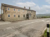 Bowshaw Hotels in Holmfirth