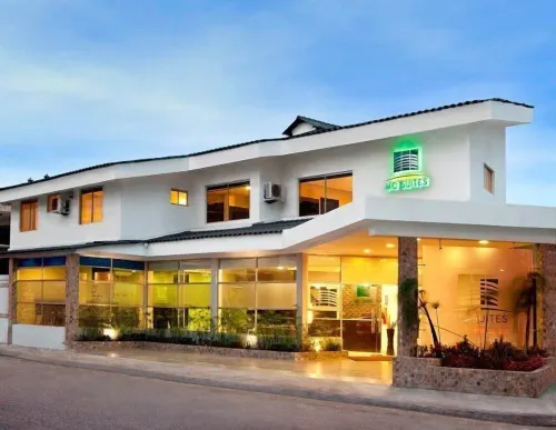 Hotel MC Suites - Confort Cerca del Aeropuerto Hotels in Guayaquil