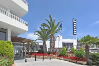 Gran Hotel Reymar 4 Sup Hôtels à proximité de : Vila Vella