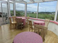 Finn McCools Giants Causeway Hostel Hotel di Portballintrae