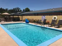 Budget Inn - Moteles