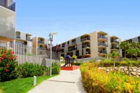 Rentalmar Families Paradise Village