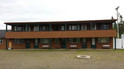 Bear Paw Inn