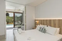 Lazaros Hotel Resort