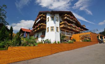 Berghüs Schratt - Einfach Anders - Ihr Vegetarisches Und Veganes Biohotel