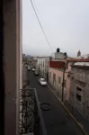 El Suburbio - Serapio Rendon