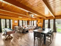Indian Creek Lodge Hotels in Trinity County