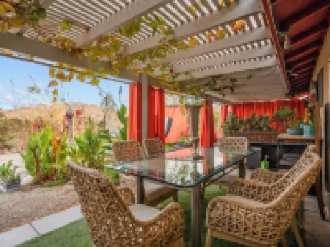 路易莎之家 約書亞樹 約書亞樹村酒店