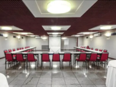 ホテル クリスタル ロンドリナのホテル