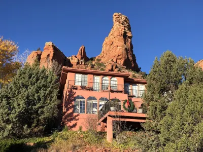 The Penrose Bed & Breakfast Hotels near Bell Rock