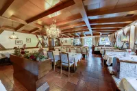 Hotel Schwarzbachhof - Mountain view