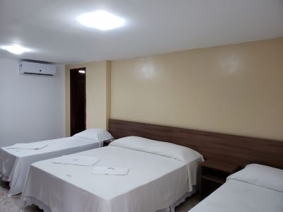Executive Plaza Hotel