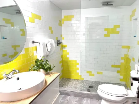 Queen Studio~Resort Amenities~19 Miles to West RMNP