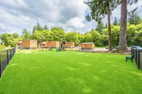 Rainforest Retreat Tiny Home #20 Fishing Cabin