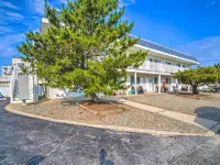 Beautiful Brigantine Condo - Walk to Beach! Hotele w: Brigantine