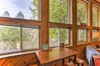 Cozy Studio Near Hiking & Skiing, Walk to Downtown - Wi-Fi