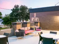 Hotel Siri Downtown - Paso Robles Hotels in Paso Robles