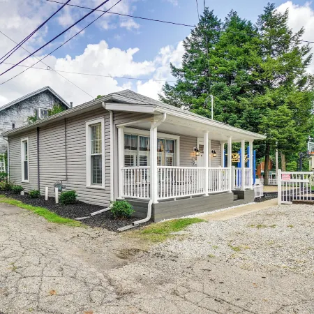 Quaint Mt Vernon Cottage Near Historic Dtwn!