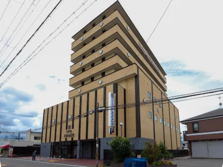 Hotel Kanade Kanku Kaizuka Отели рядом со станцией JR Kumeda station