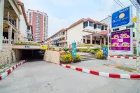 Golden Beach Cha-Am Hotel - parking