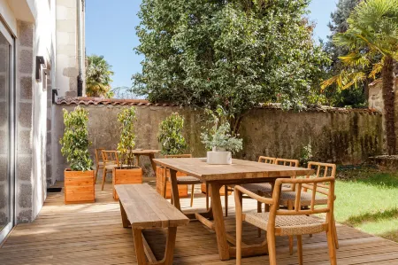 Hôtel Gambettes - Entrée Autonome, réception en Ligne - Encore Mieux Отели рядом с достопримечательностью «Сен-Пьер-дю-Квейруа»