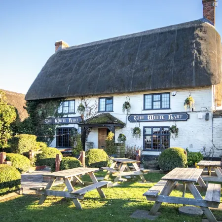The White Hart, Wroughton