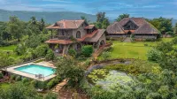 Amã Stays & Trails l'Attitude by the Lake, Kamshet Hotels in Takawe Bk