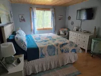 Quiet and located close to the ocean  2 bedroom 2 bath home Hotels in Steuben