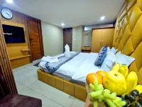 Hotel Asian Comfort Hotels in Sonwar Bagh