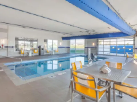 GLo Best Western Dawley Farms in Sioux Falls Hotels in Sioux Falls