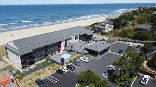 Lincoln Sands Oceanfront Resort, Ascend Hotel Collection - Parkering