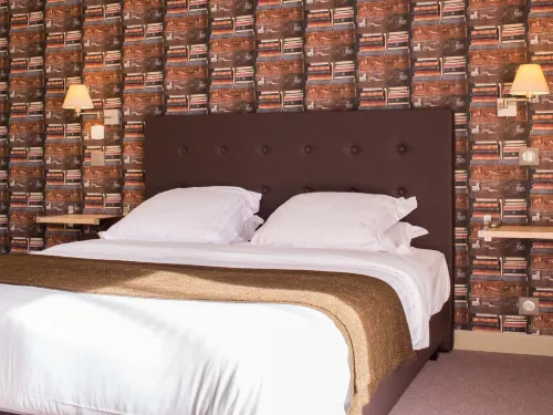 Dans les Vignes Hotels in Sermiers