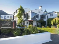 赫爾利皇后鎮飯店