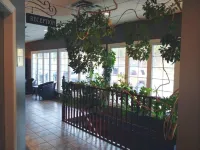 Hôtel Marineau Mattawin Hotels in Trois-Rives