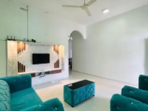 Homestay Ira Jaya - 4 Unit Rumah Hotéis em Sena