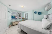 111 S Atlantic Ave - Bungalows