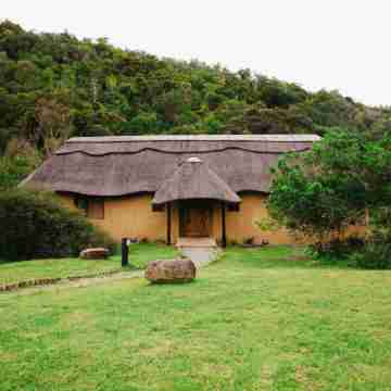 Premier Resort Mpongo Private Game Reserve Hotel Exterior