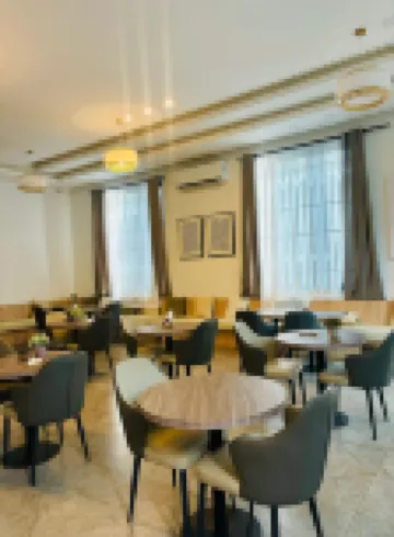 CMG Hotels Ltd Hotel di 