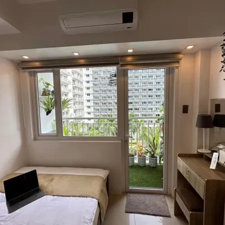 Luxury Staycation at Prime Location Mall of Asia Shell Residences Pasay Tower C