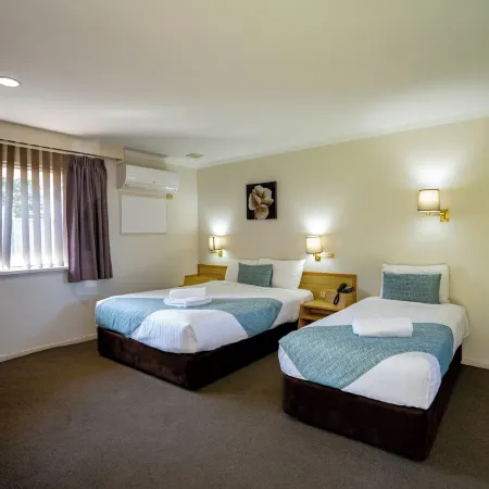 Hospitality Esperance, SureStay Collection by Best Western