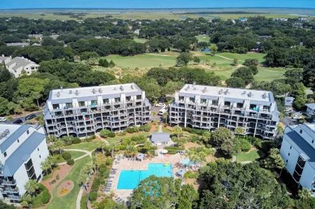 123d Shipwatch by Avantstay Beach Access + Pool