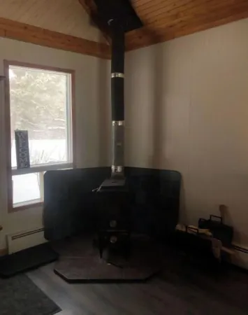 Waterfront relaxation, 3 bedroom lake house