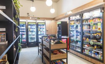 Estúdios com AC e Varanda na Bela Vista