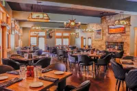 Flying Saddle Resort and Steak House Hotels in Alpine