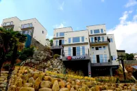 Changwon Mango Pension Hotels in Masanhappo-gu