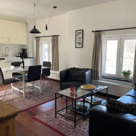Le Baron Apartments