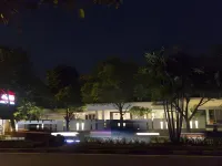 Hotel GM253 Hotel di Jember Kidul