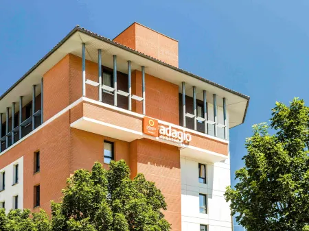 Aparthotel Adagio Access Toulouse Jolimont Отели рядом с достопримечательностью «Монастырь якобинцев в Тулузе»