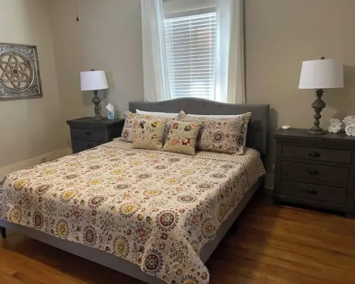 Charming 1930's Euclid Ave Bungalow Hotéis em Laurel